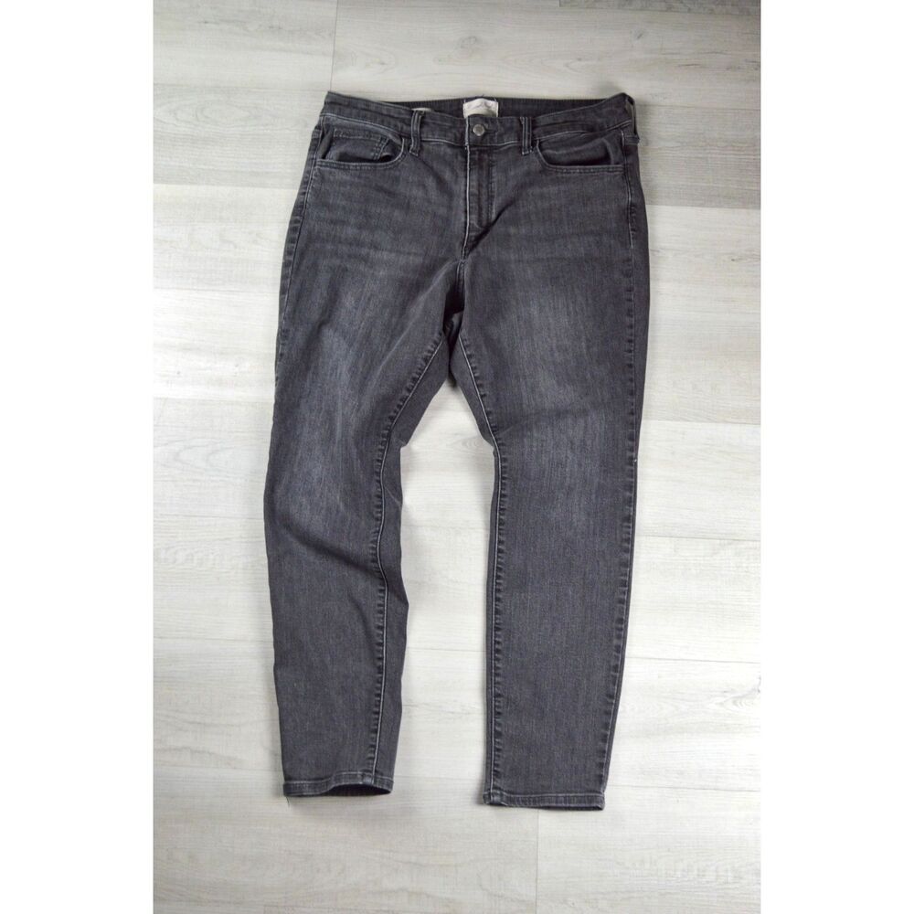 Universal Thread Gray Skinny Jeans Womens Size 14 Stretch Denim Gray Wash Slim